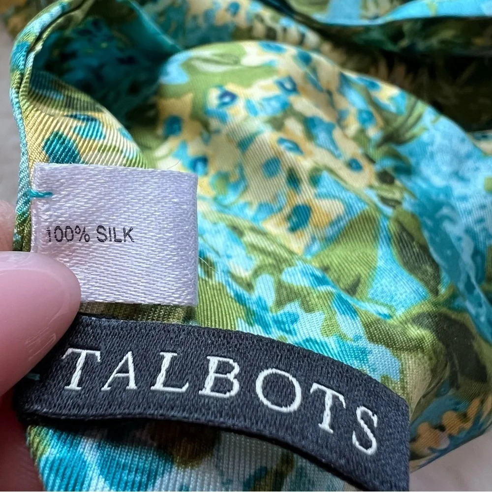 🌿 Talbots 100% Silk Floral Skinny Scarf